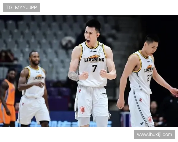 南京飞盘队在极限运动联赛中以60分稳居积分榜首位