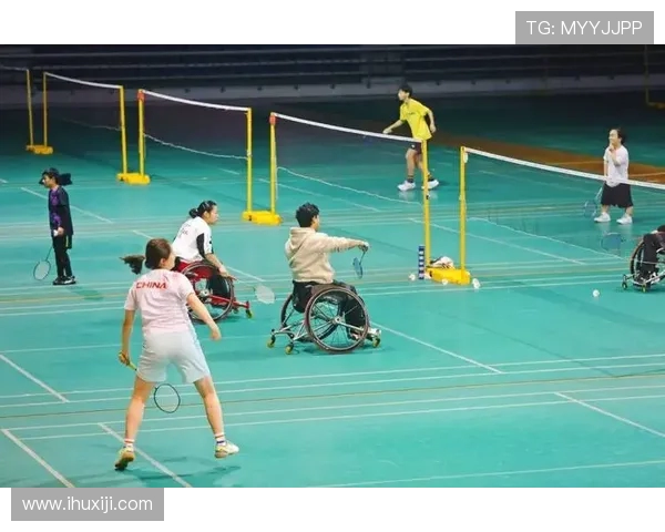 羽毛球巨献：深入解析重庆羽毛球队运动员的个人技术与战术能力